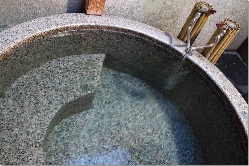 もみじ湯の家族風呂【泉質 アルカリ性単純弱放射能泉】 もみじ湯の家族風呂【泉質 アルカリ性単純弱放射能泉】